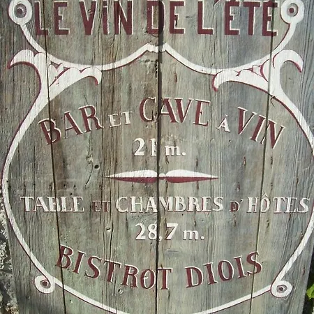Le Vin De L'ete Bed & Breakfast