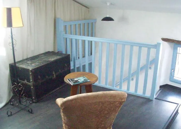 Le Vin De L'ete Bed & Breakfast Ponet-et-Saint-Auban